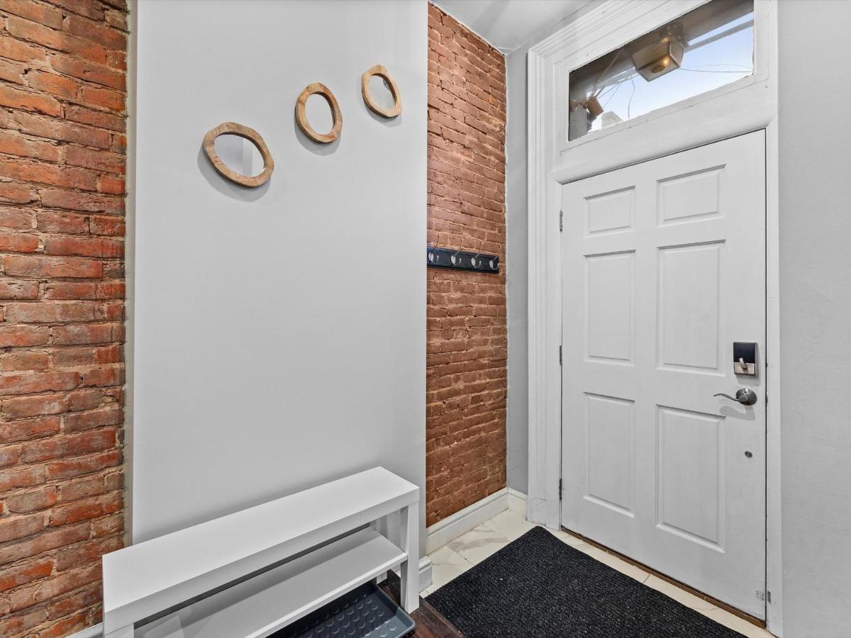 Stylish 4 Bedroom Loft Home, North Shore, Skyline View Close To Nhl, Nfl Holiday home
